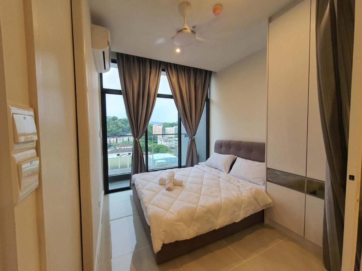 Kota Kinabalu City The Shore - Lucky 7 Homestay Екстер'єр фото