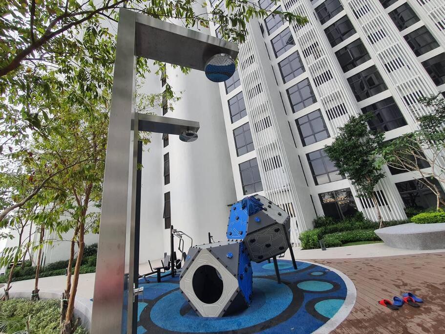 Kota Kinabalu City The Shore - Lucky 7 Homestay Екстер'єр фото