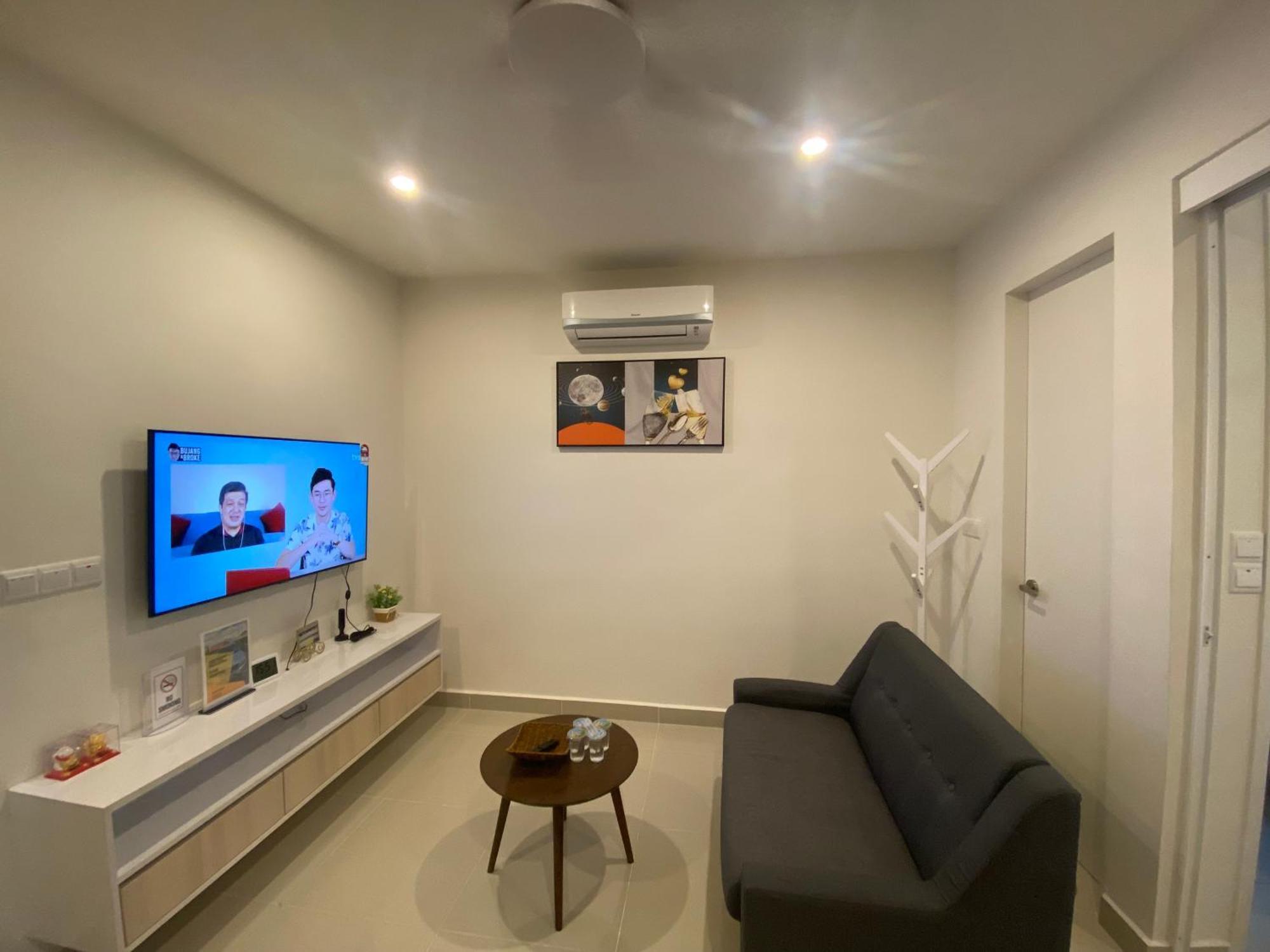 Kota Kinabalu City The Shore - Lucky 7 Homestay Екстер'єр фото