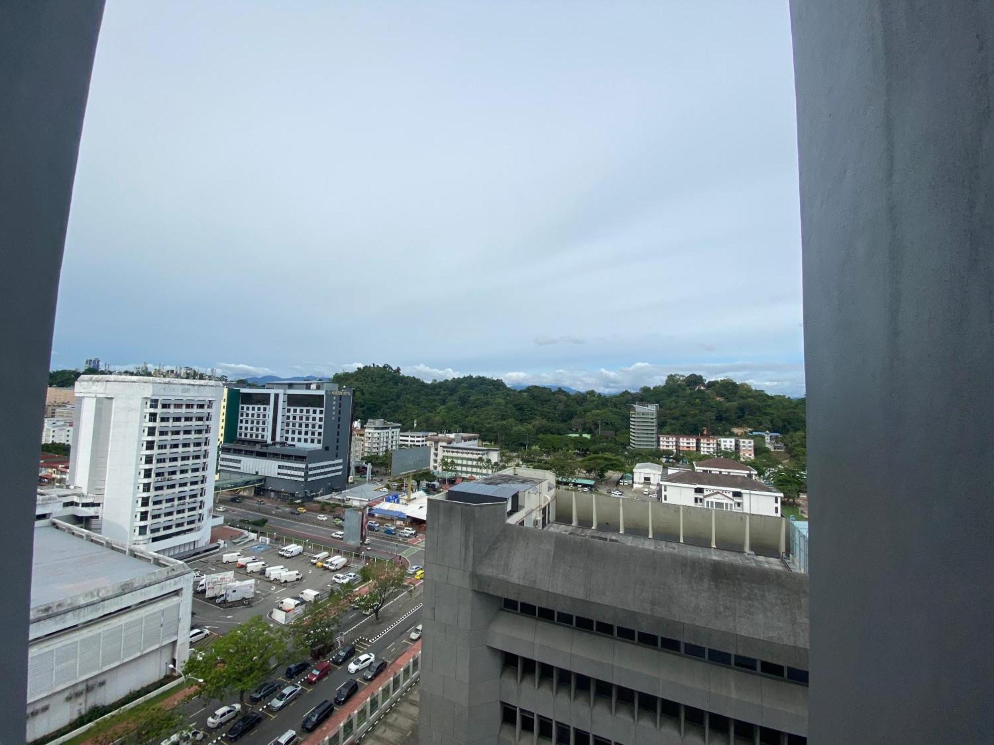 Kota Kinabalu City The Shore - Lucky 7 Homestay Екстер'єр фото
