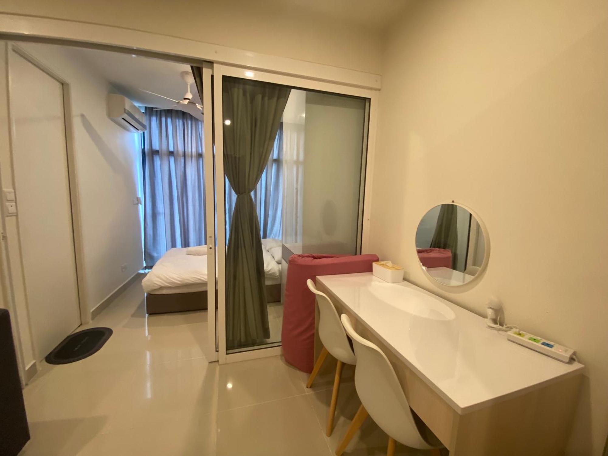 Kota Kinabalu City The Shore - Lucky 7 Homestay Екстер'єр фото